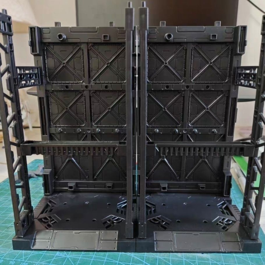 En Stock: Soporte de Exhibició - Bandai Model Gundam Hg reseña y precio